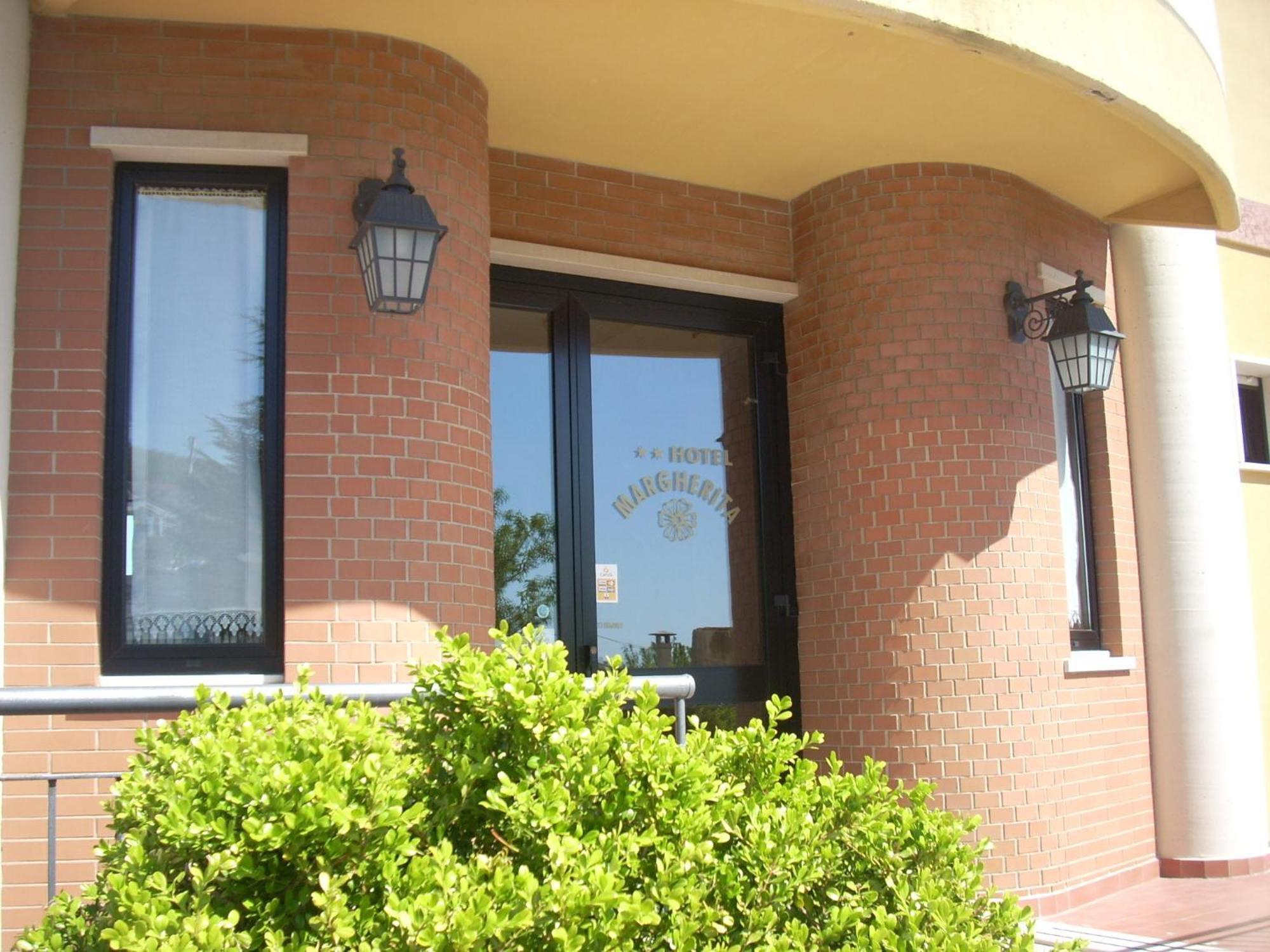 Hotel Margherita سان جيوفاني روتوندو المظهر الخارجي الصورة